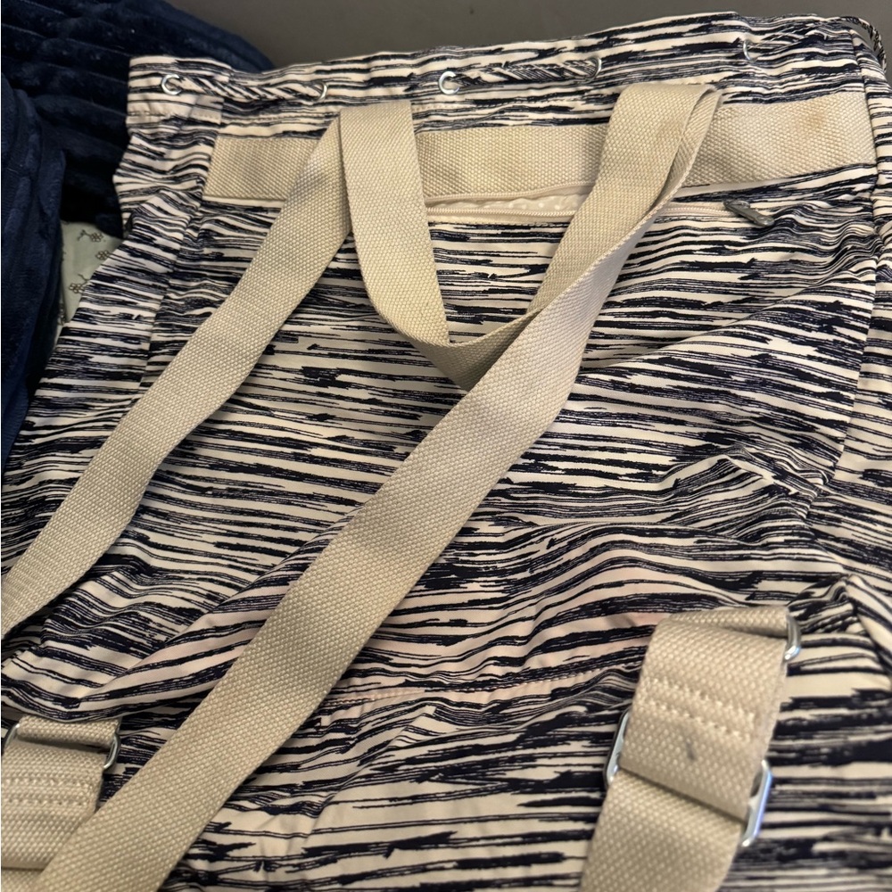 Kipling backpack tote - Picture 6 of 11